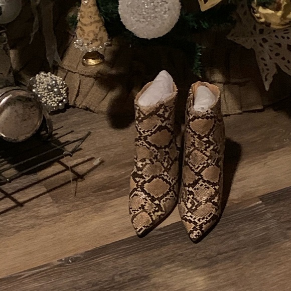 Snake Skin Bootie - Picture 3 of 6